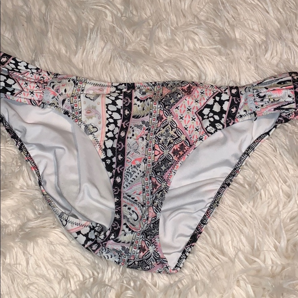 victoria secret bikini bottoms